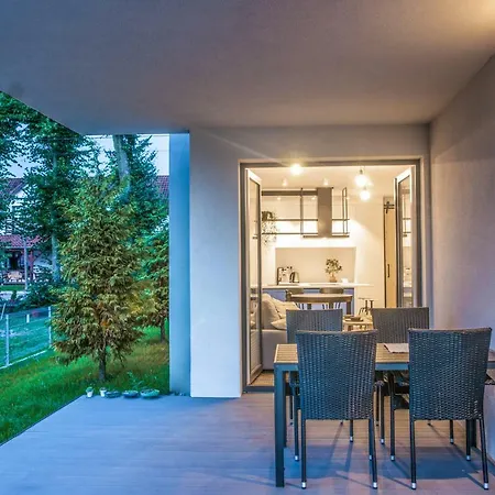 Mazurska 110 דירה *